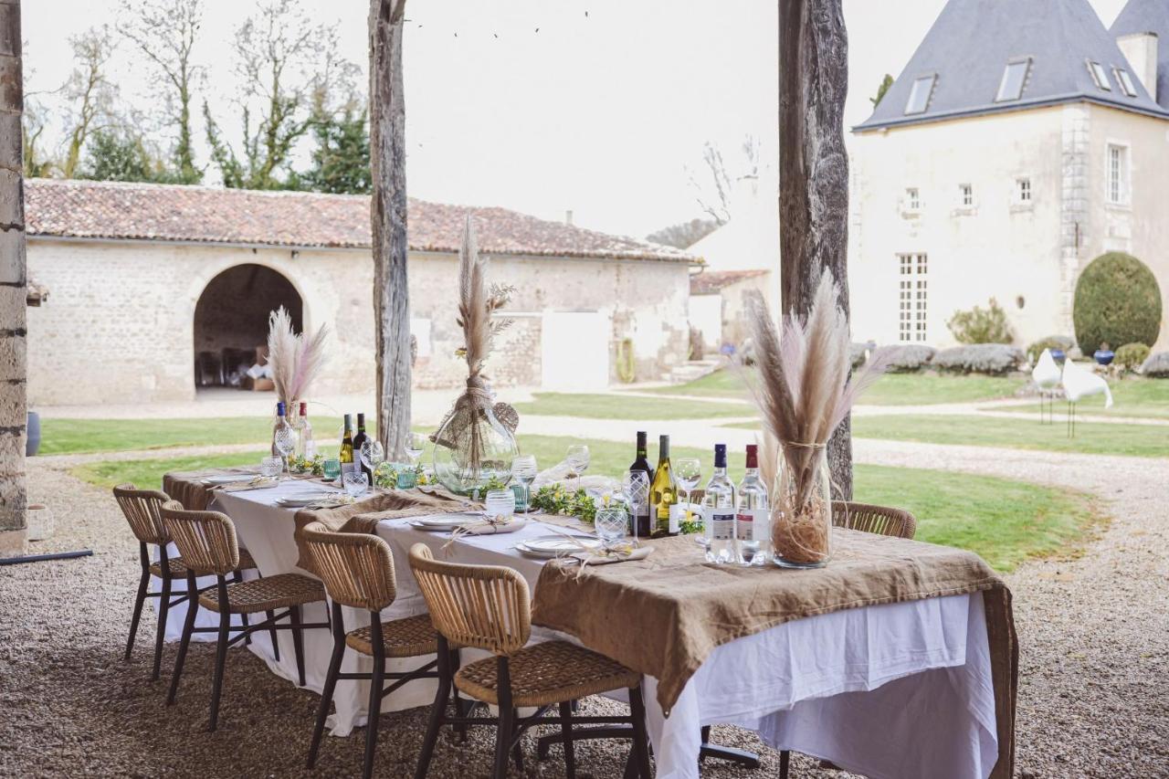 Chateau De La Vallade Saint-Porchaire Екстер'єр фото